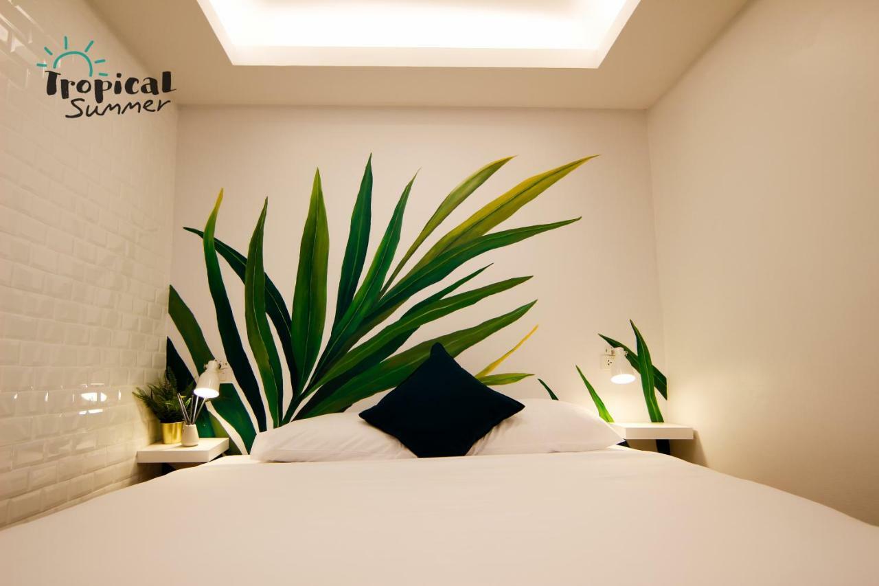 Tropical Summer Hostel Bangkok Extérieur photo