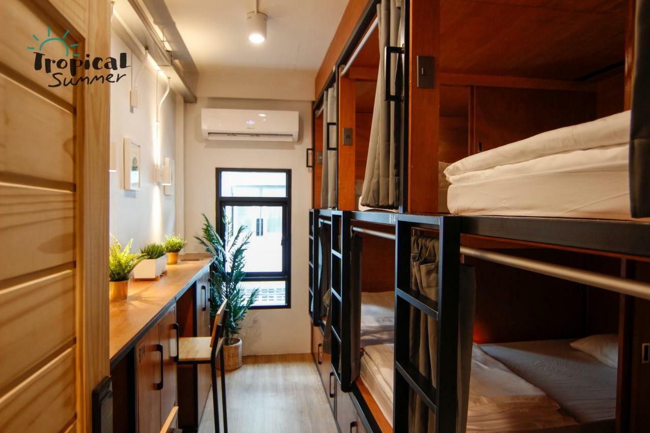 Tropical Summer Hostel Bangkok Extérieur photo