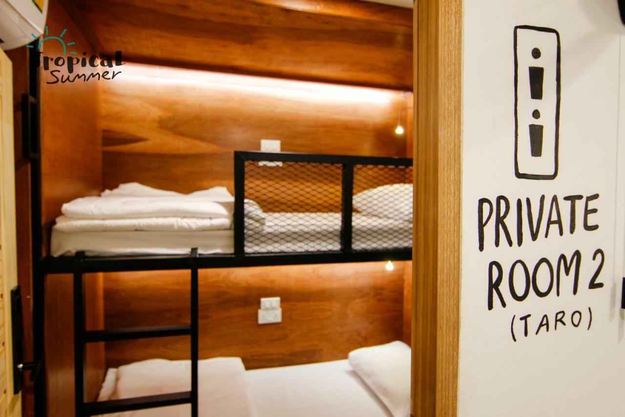 Tropical Summer Hostel Bangkok Extérieur photo