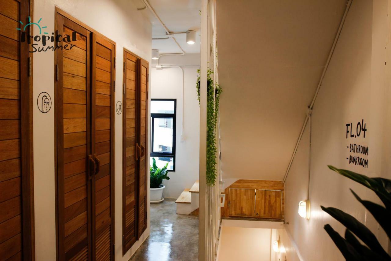 Tropical Summer Hostel Bangkok Extérieur photo