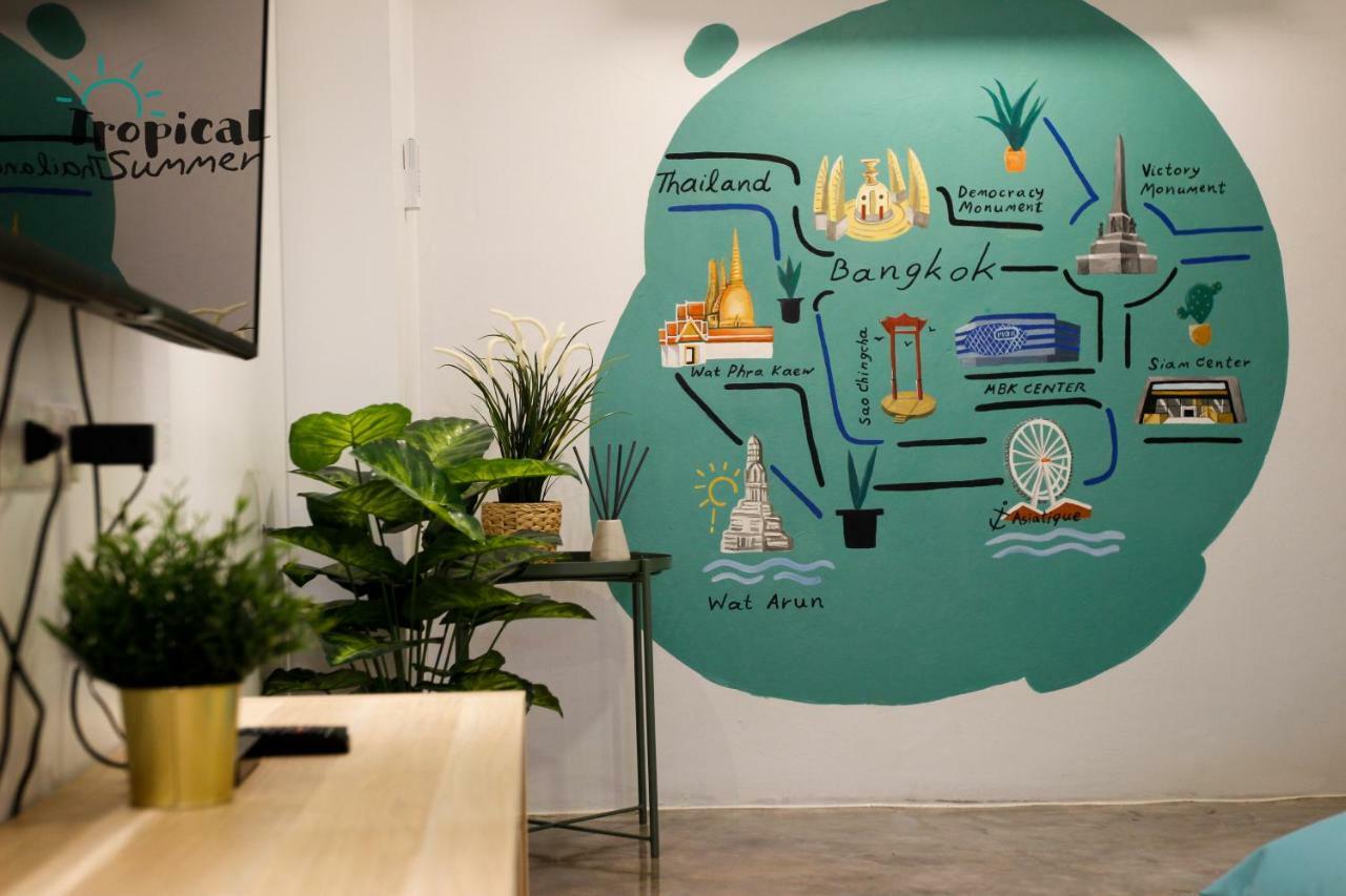 Tropical Summer Hostel Bangkok Extérieur photo