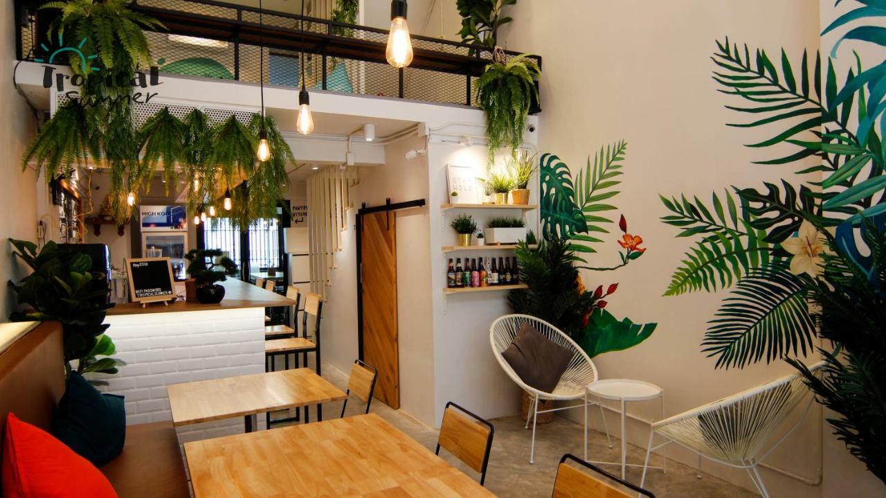 Tropical Summer Hostel Bangkok Extérieur photo