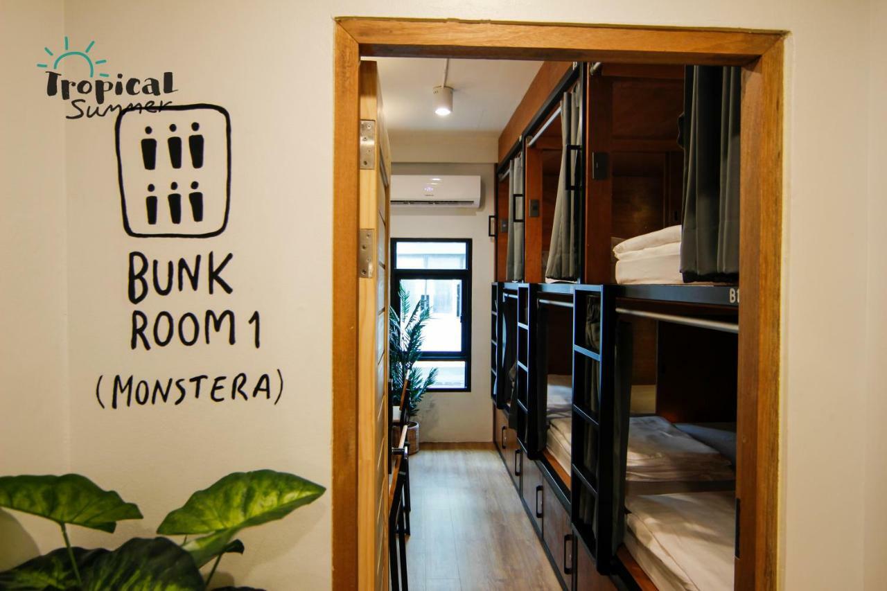 Tropical Summer Hostel Bangkok Extérieur photo